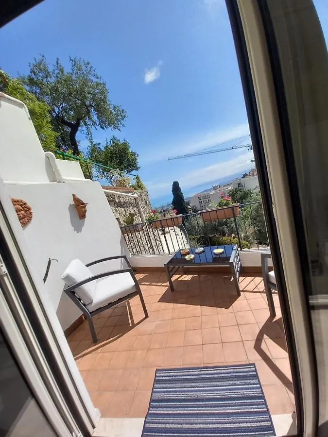 Marina'S Apartment Taormina 0*,