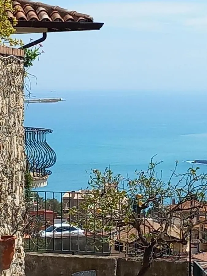 Marina'S Apartment Taormina